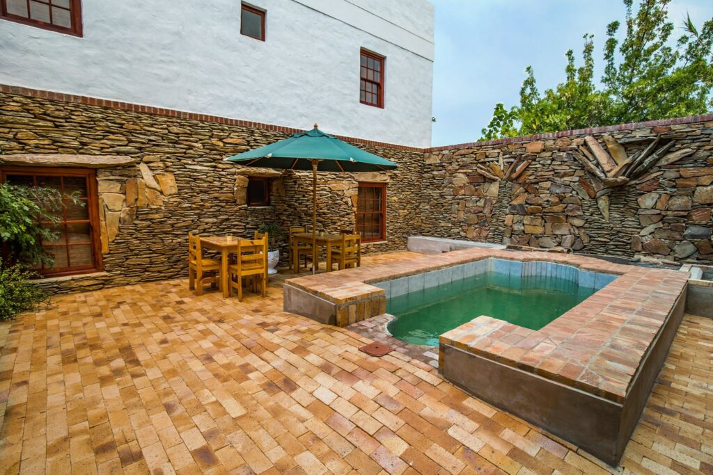 Swellendam, Barrydale, Barrydale Accommodation, Karoo, small town,wifi, bar, restaurant, beer, coffee
