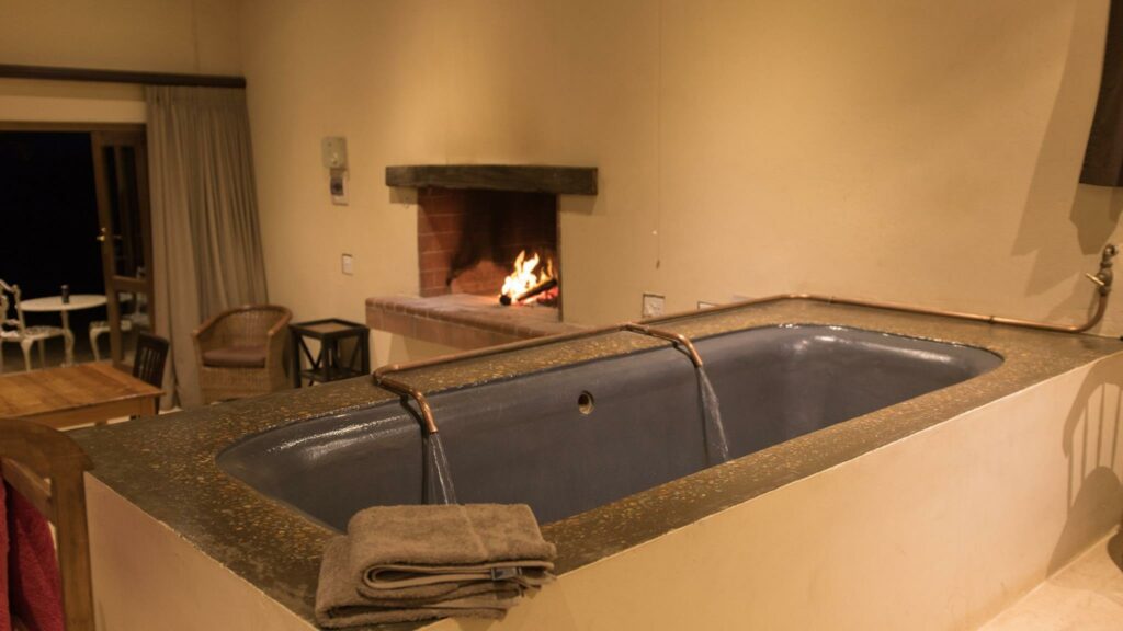 warmwaterberg spa barrydale, rates, accommodation, layout, warmwaterberg, nature reserve, restaurant menu, where is warmwaterberg spa, warmwaterberg spa reviews, Roman baths, hot pools, caravans, houses, chalets, campsites, camping, hiking, restaurant